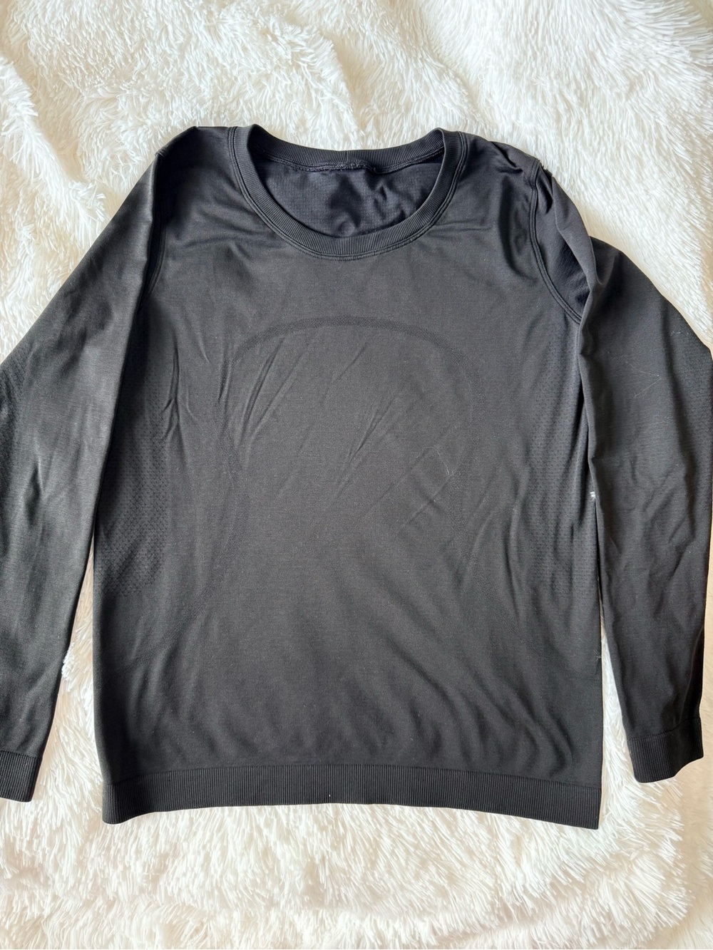 Lululemon Classic Black Long Sleeve Shirt